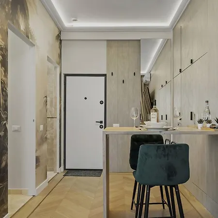 Jungle Breath - Centre * Bucarest