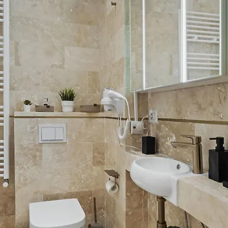 Jungle Breath - Centre *